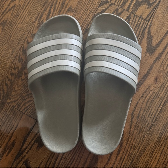 Adidas Slides - Picture 3 of 7